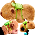 MASKOTKA KAPIBARA NA RĘKĘ Z PLECAKIEM CAPIBARA PLUSZAK PRZYTULANKA OPASKA